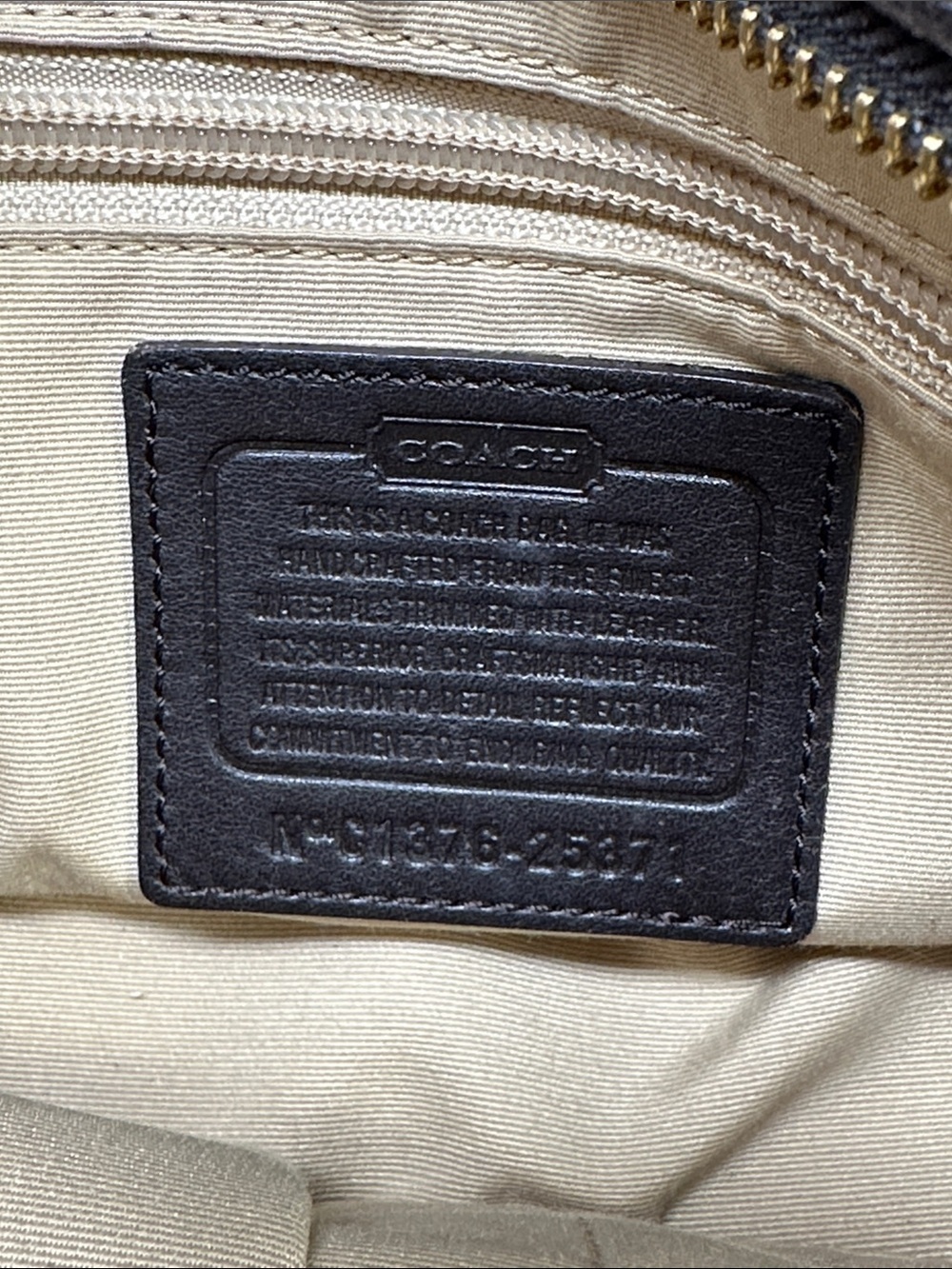Coach - Picture 9 of 12